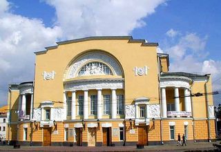 volkovsky_theatre_0.jpg